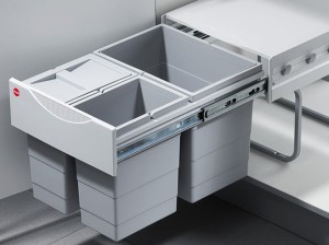 Kosz na śmieci POTRÓJNY do szafki min. 400 mm, Hailo Raumspar-Tandem 3642-13, 1 x 18 i 2 x 8 litrów HÄFELE 502.70.833