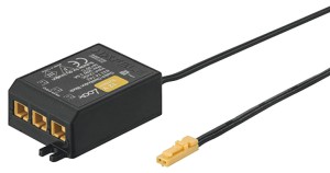 3-gniazdowy rozdzielacz z funkcją przełączania do systemu 12V HÄFELE 833.74.751