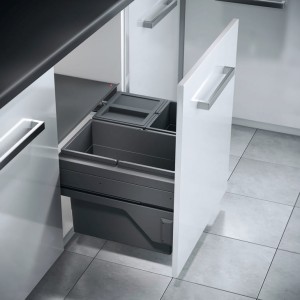 Kosz na śmieci POTRÓJNY do szafki min. 600 mm, Hailo Cargo 3610851, 1 x 28 i 2 x 13 litrów HÄFELE 502.58.326 